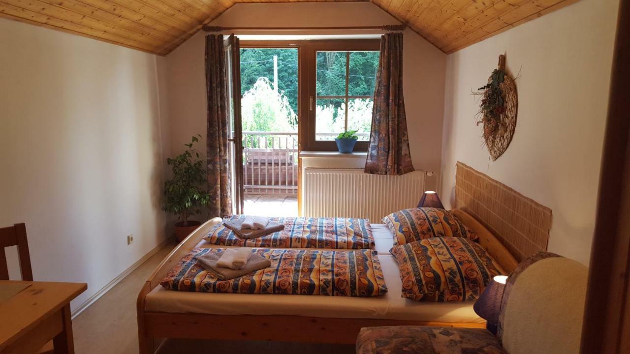 Penzion Beskyd Dolní Bečva Bagian luar foto
